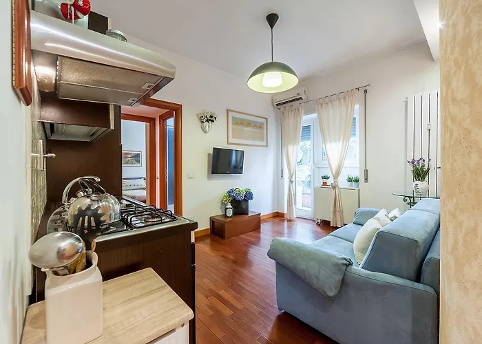 Roman Holidays - Flat Close To St Peter